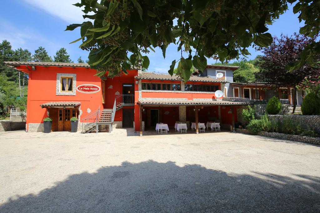 La Mela Rossa Villa Terni Eksteriør billede